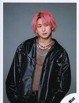 Amazon.co.jp: Snow Man 公式 生 写真（佐久間大介）SM02645